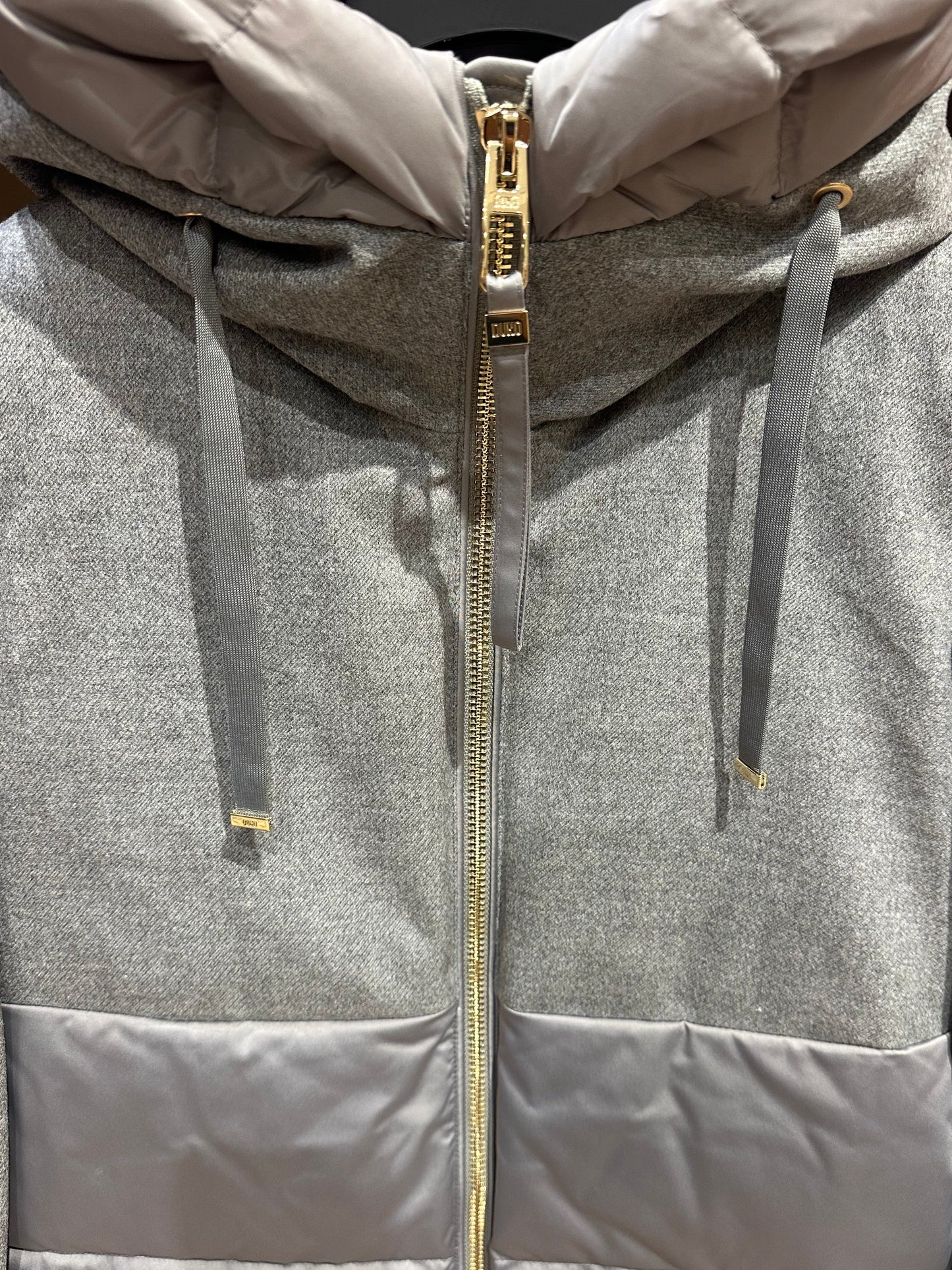Piumino bimateriale grigio Duno