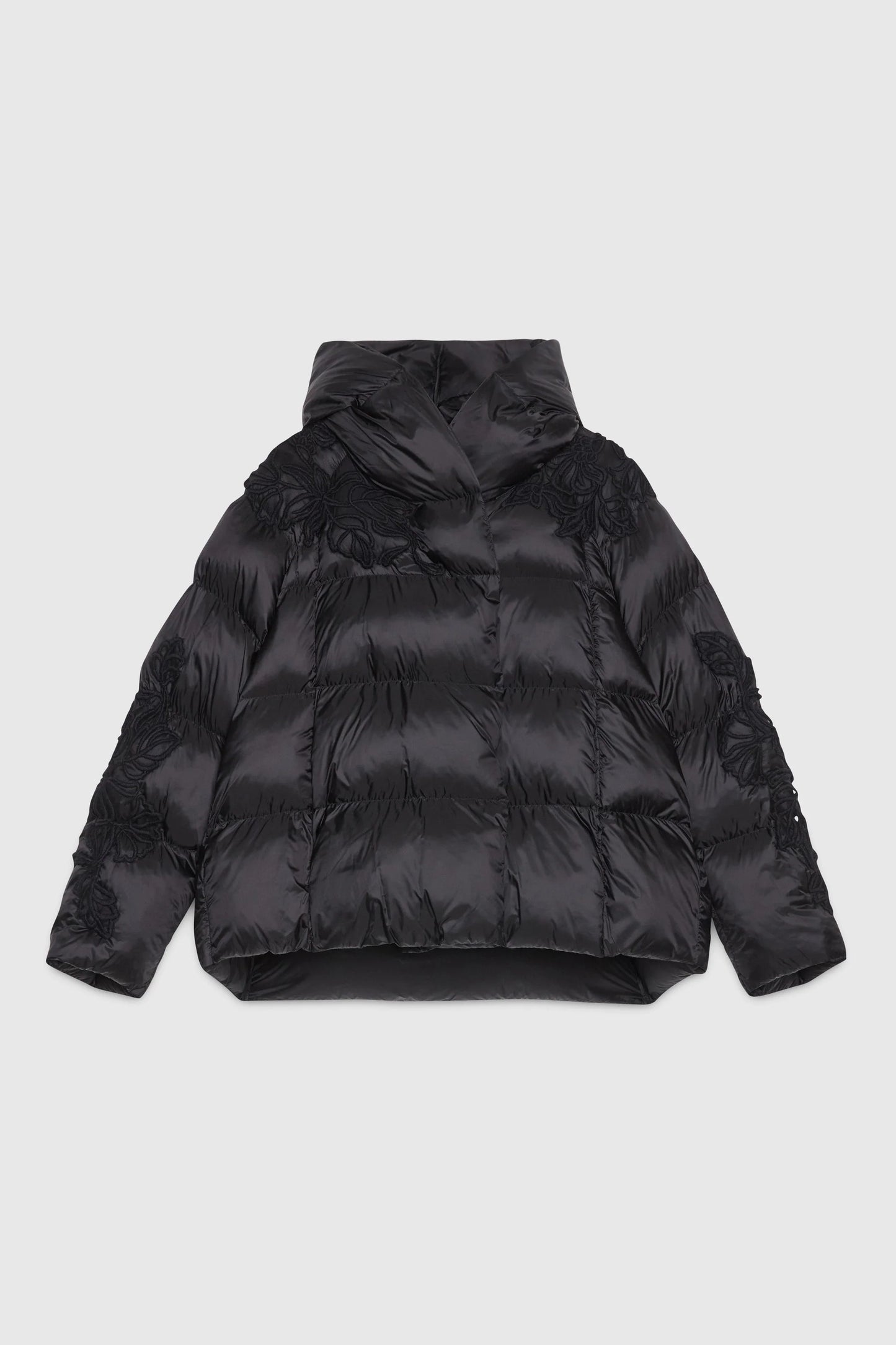 Piumino oversize ricamato Ermanno