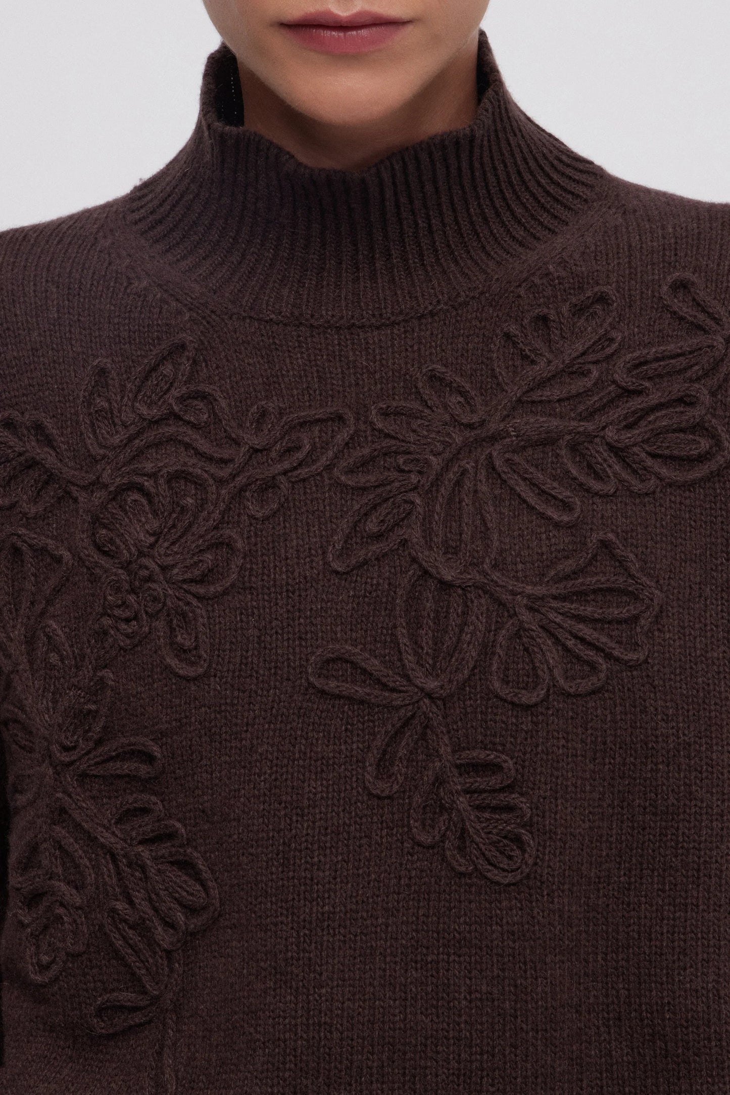 Maglione dolcevita ricamato Ermanno Firenze