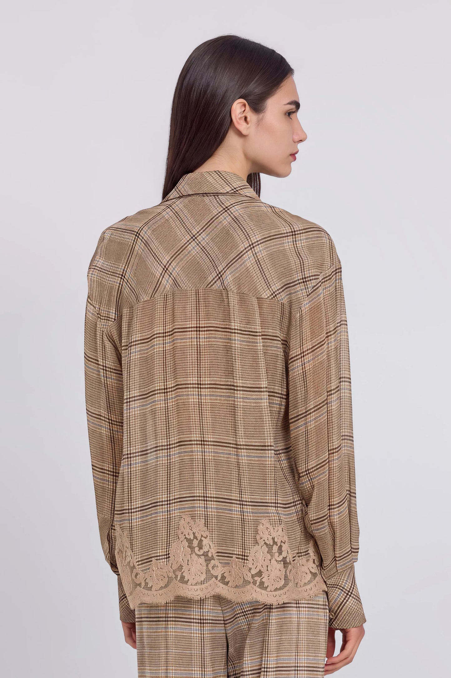 Camicia galles e pizzo champagne Ermanno