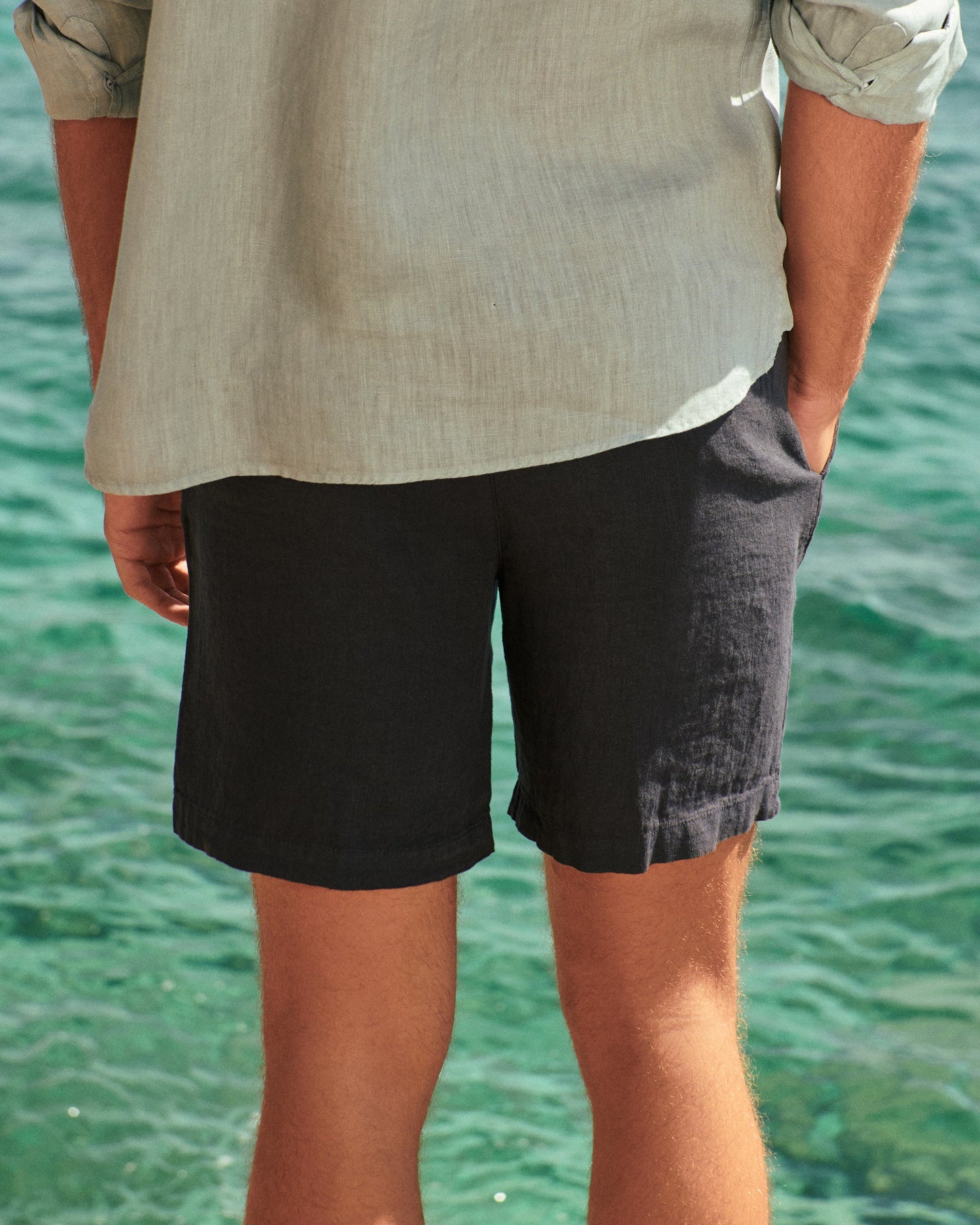 Pantaloncini Manebì in lino blu