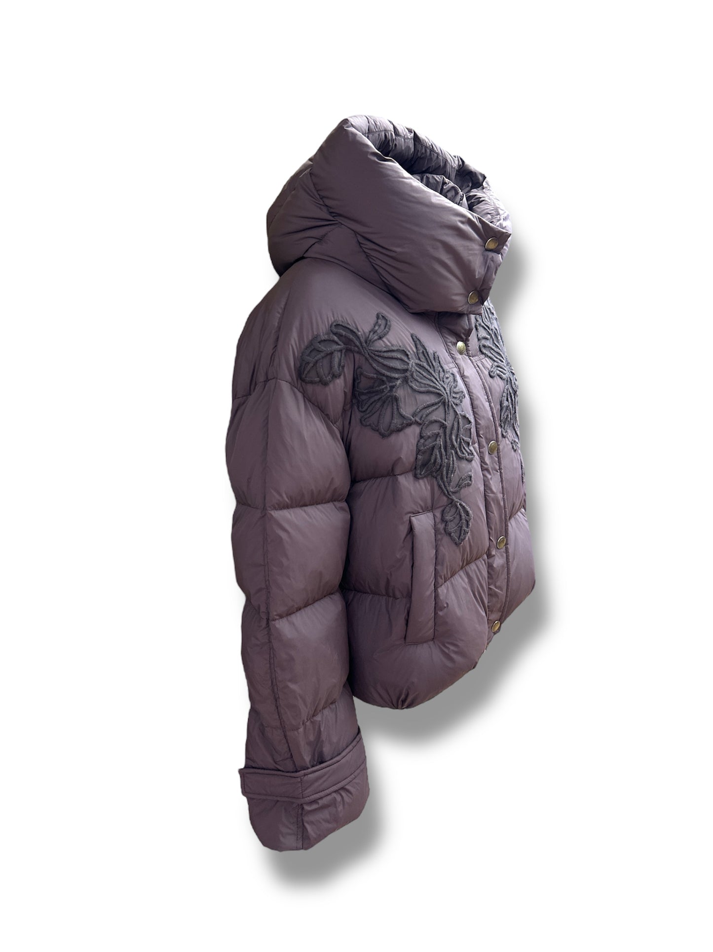 Piumino ricamato Ermanno