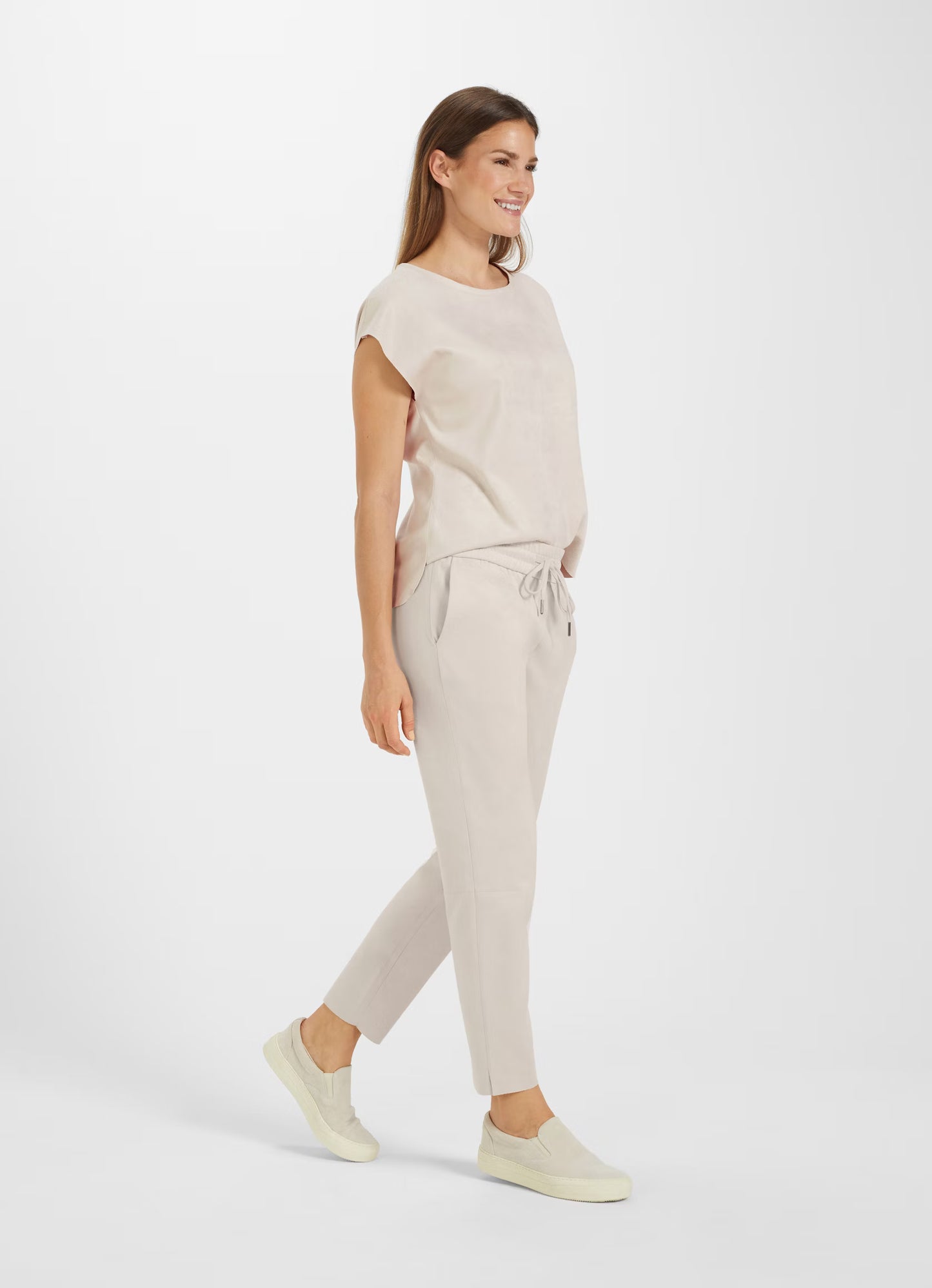 Pantaloni Juvia in tech velour