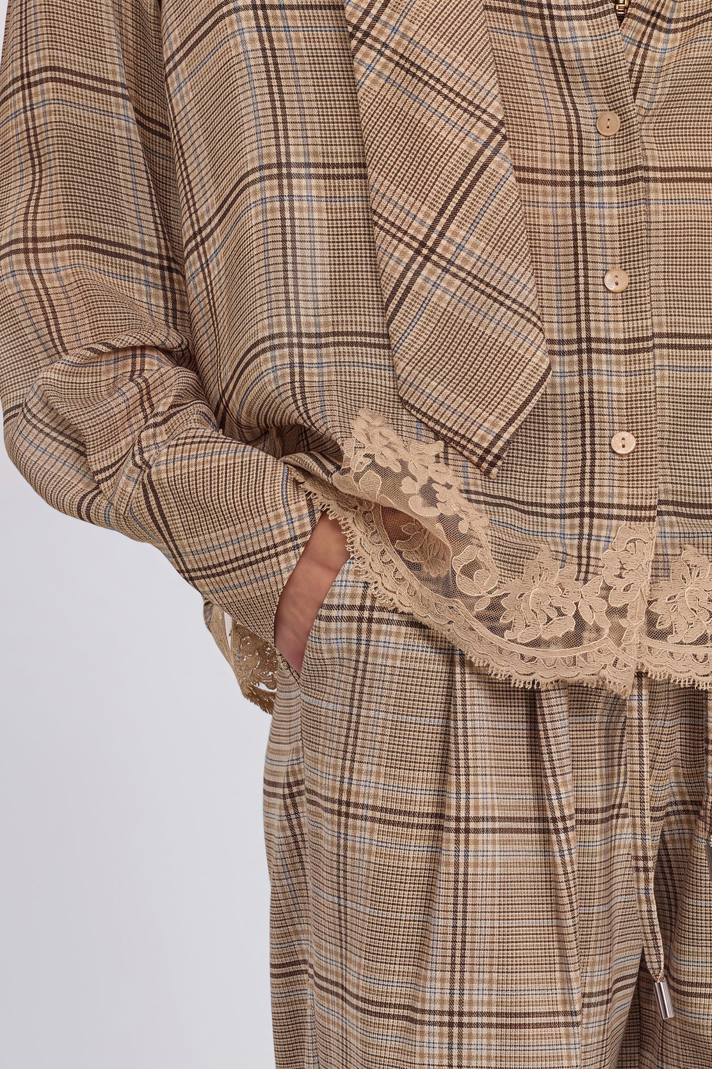 Camicia galles e pizzo champagne Ermanno