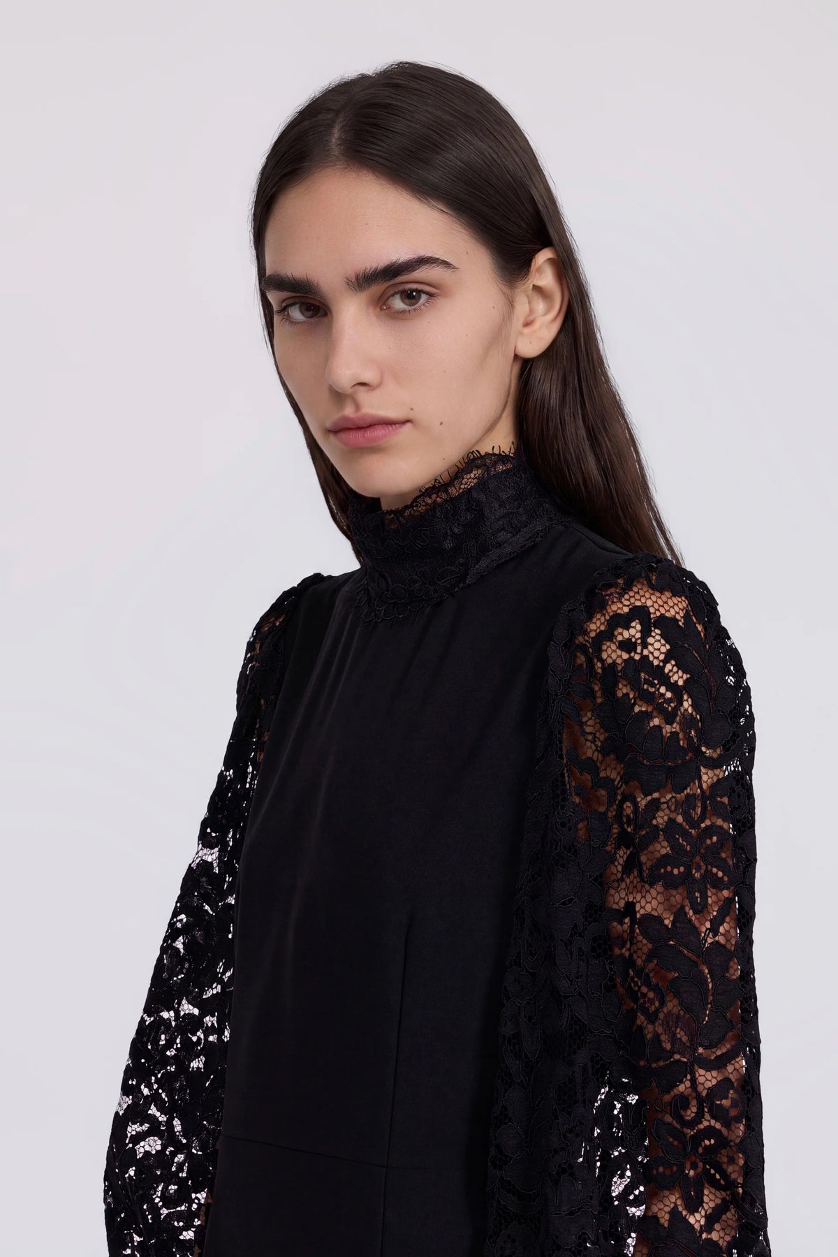 Abito midi con maniche in pizzo Ermanno Firenze