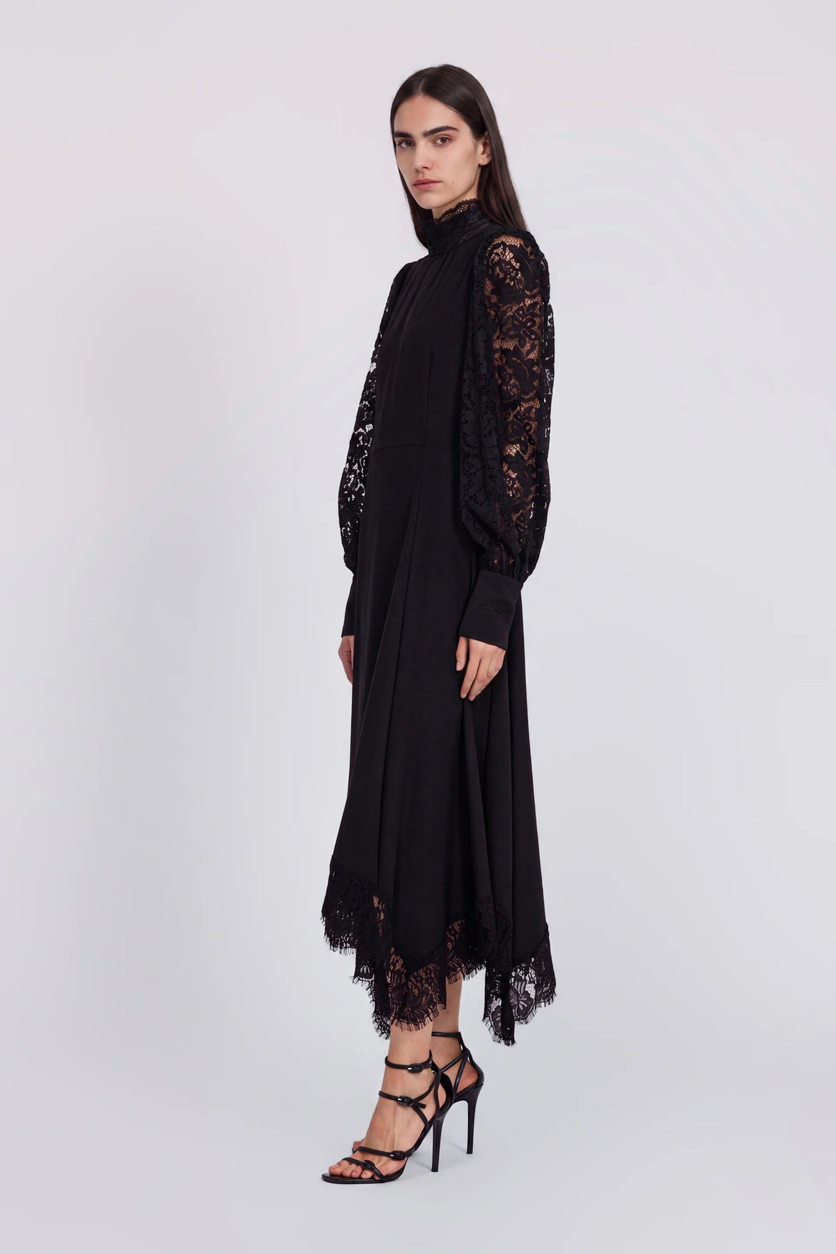 Abito midi con maniche in pizzo Ermanno Firenze