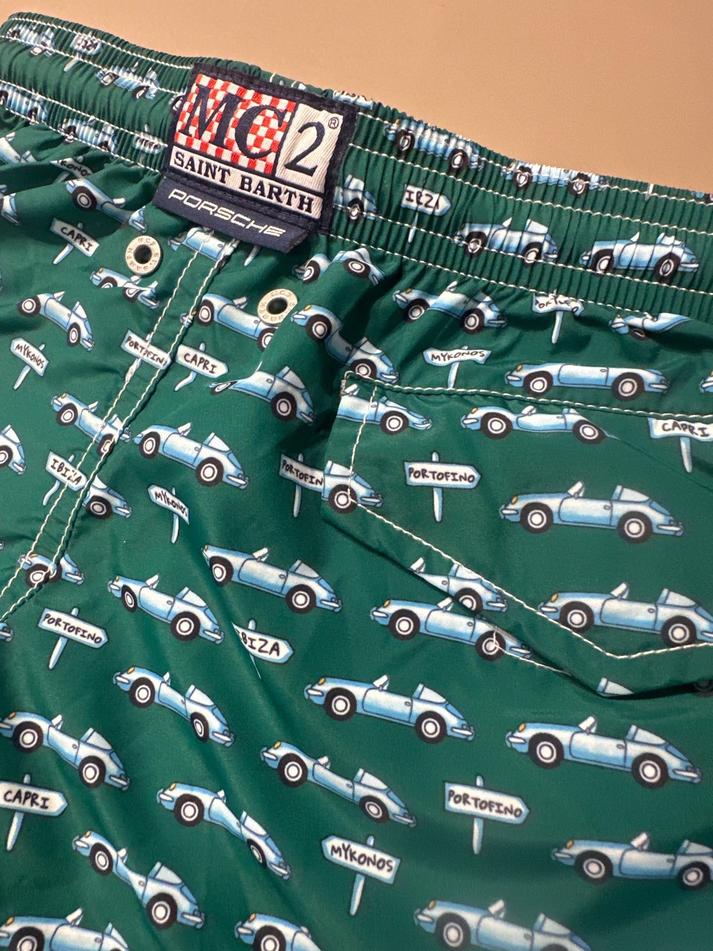 Boxer verde Saint Barth Porsche
