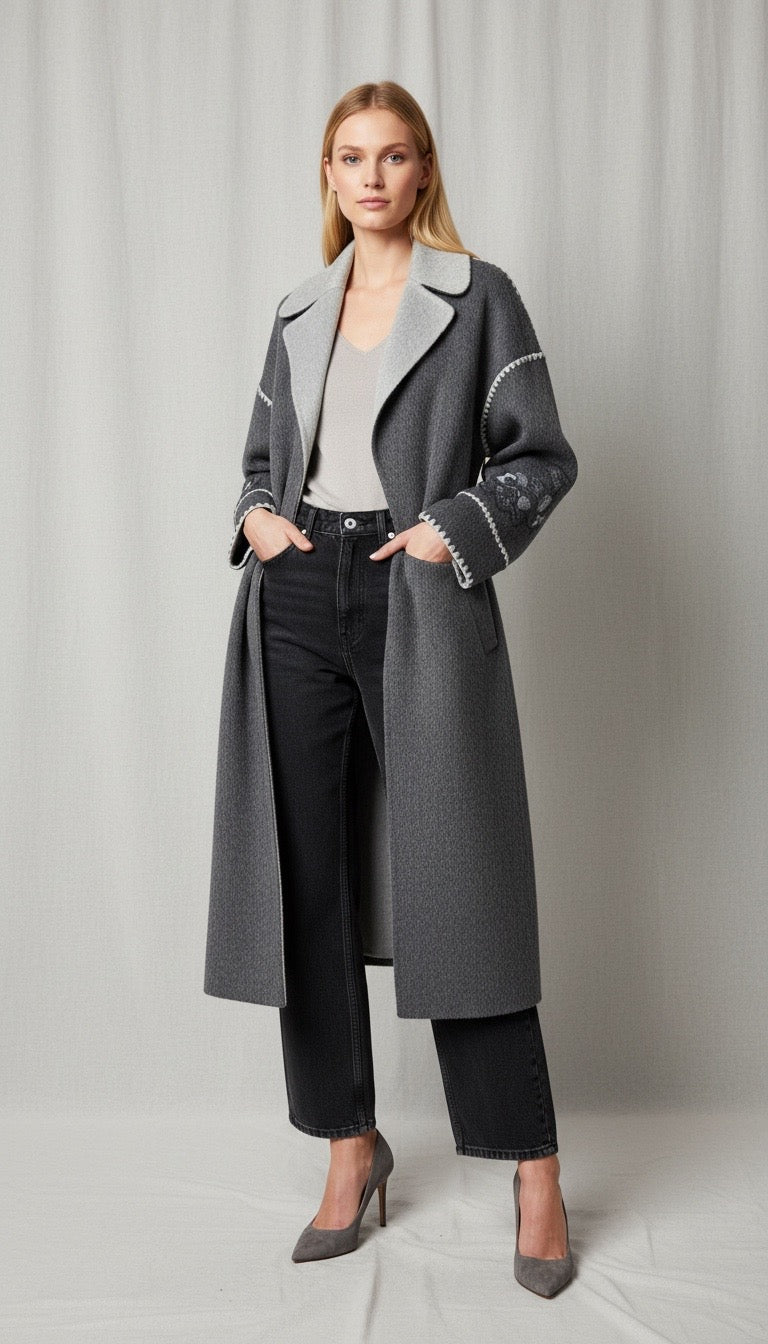 Cappotto lungo grigio ricamato Ermanno