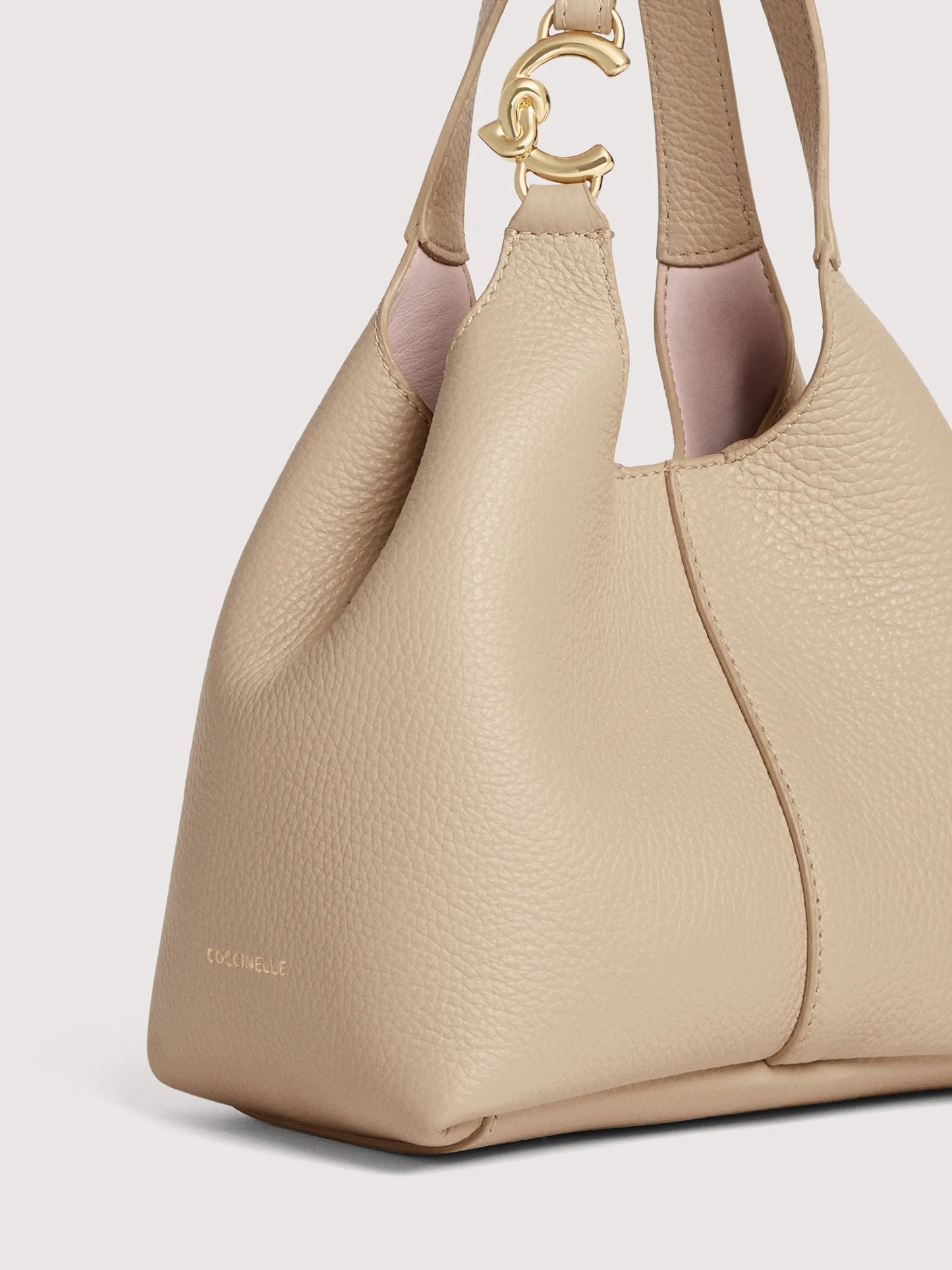 Coccinelle C-Easy Small sandshell