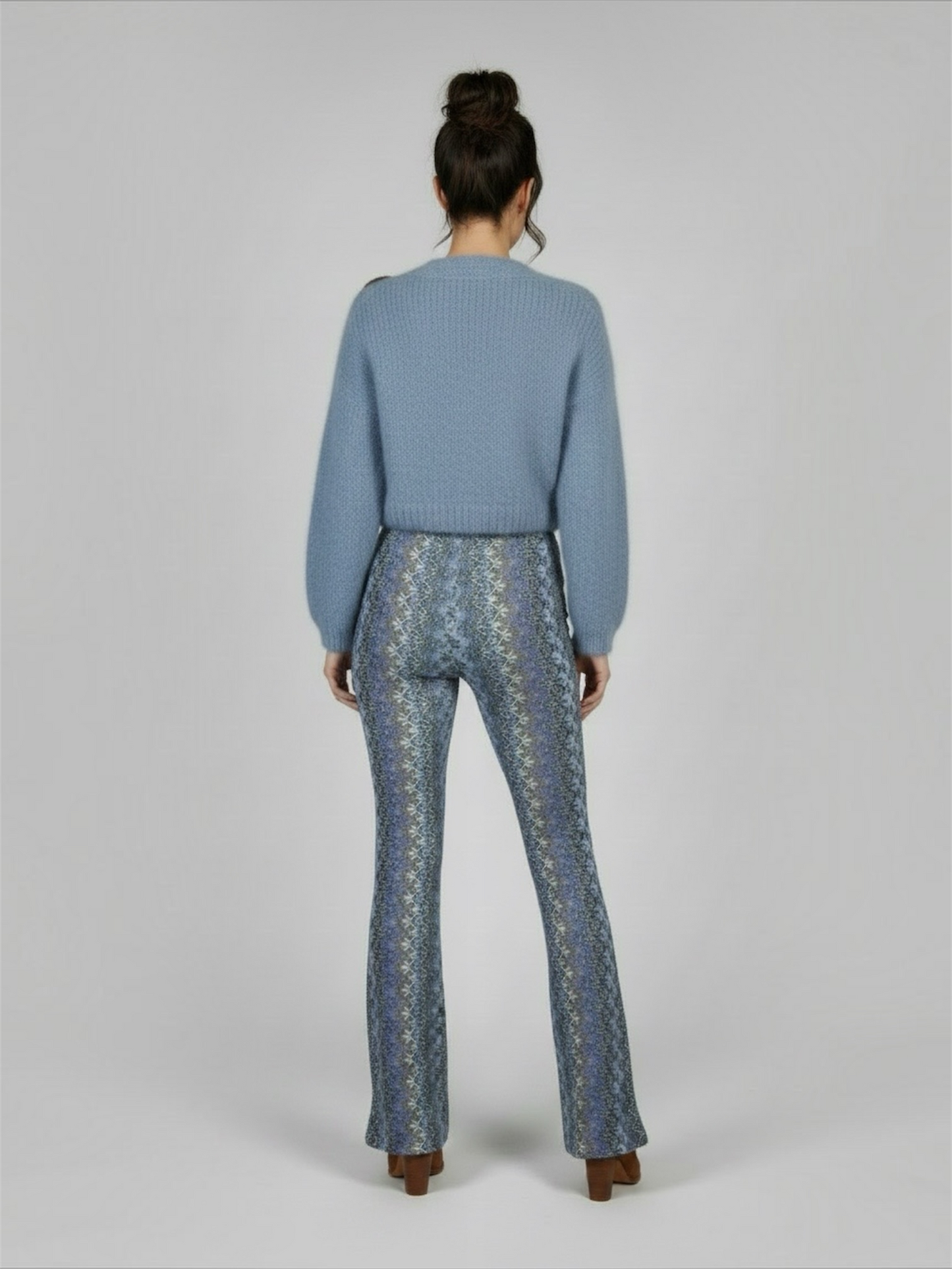 Cardigan azzurro Pho Firenze