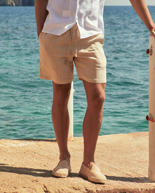 Pantaloncini Manebì in lino beige