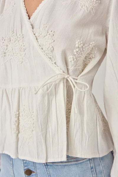 Blouse white magnolia Salma Maison Hotel