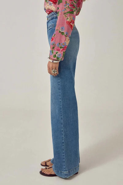 Jeans Cher Maison Hotel