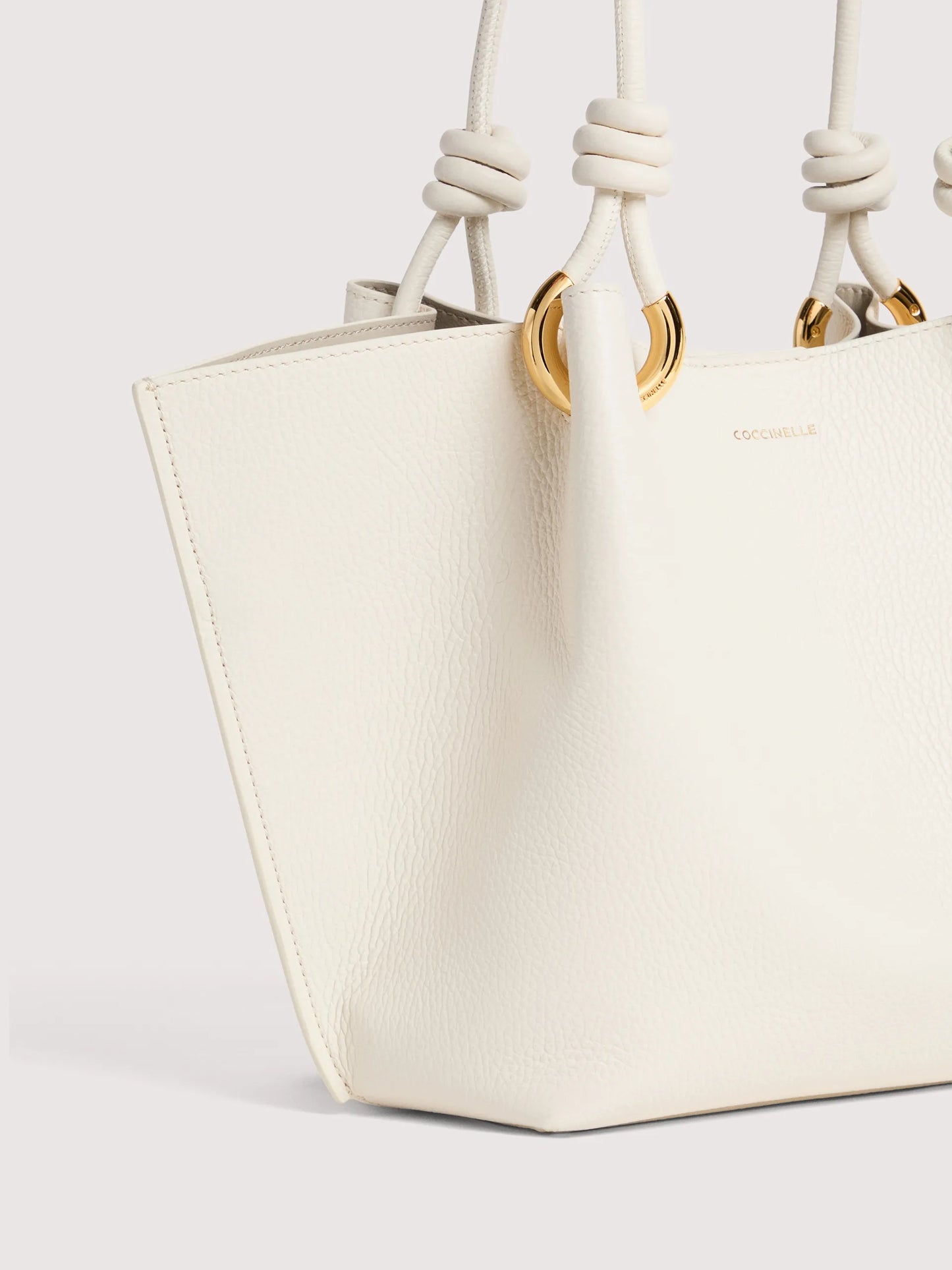Borsa Finn media Coccinelle