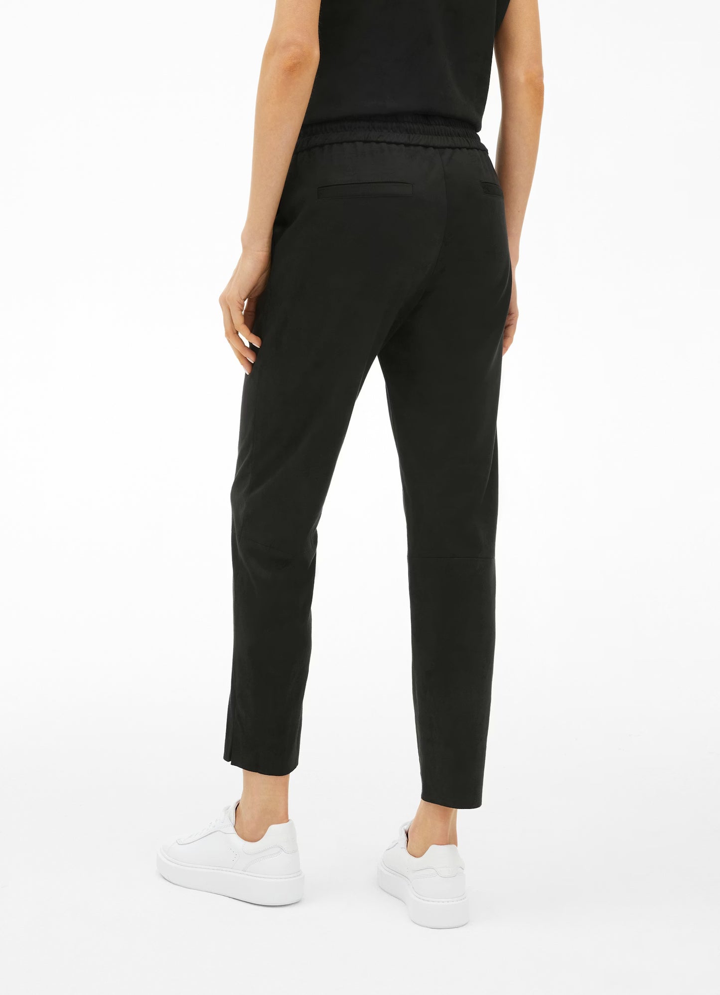 Pantaloni Juvia in velluto tech