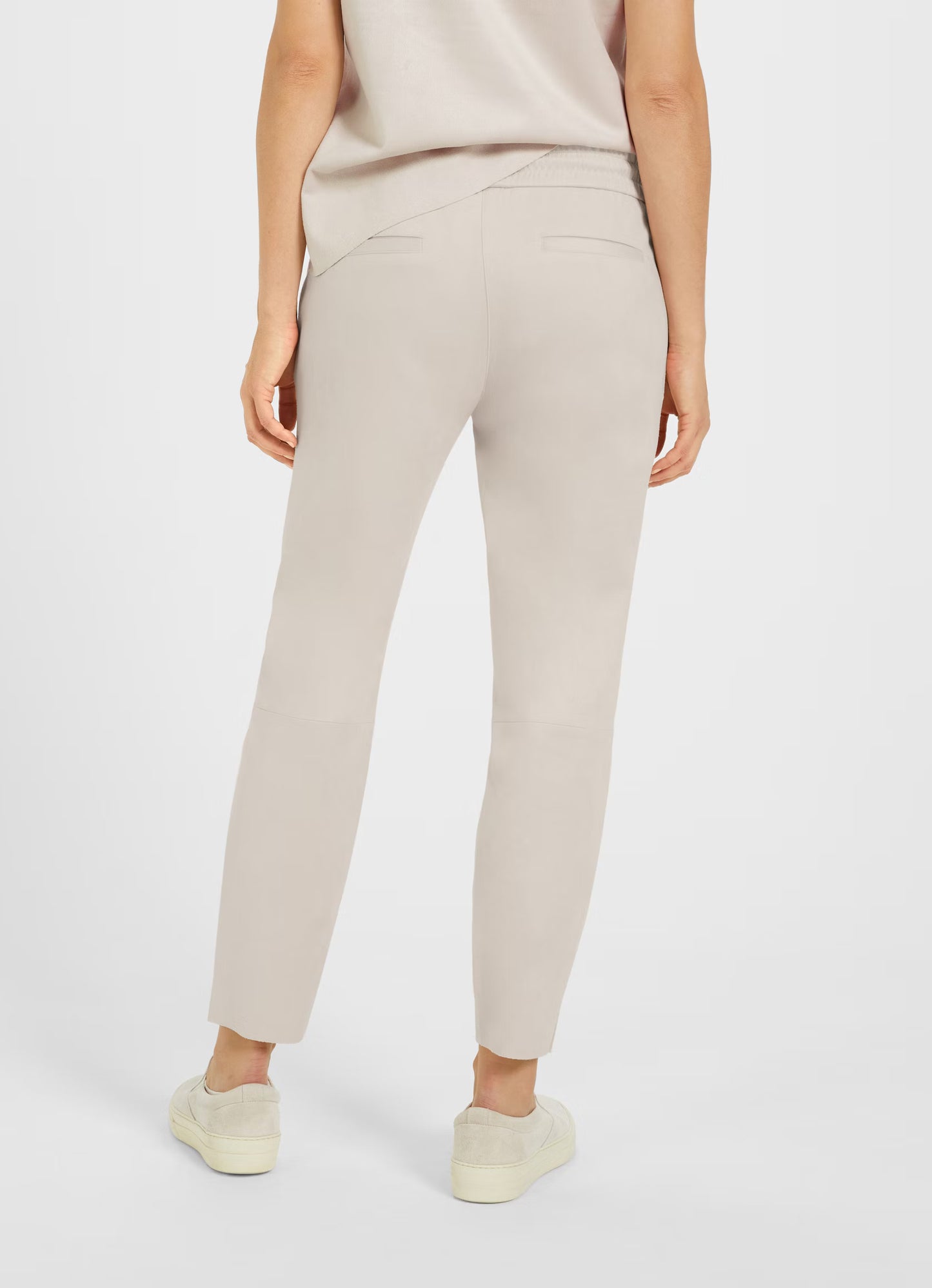 Pantaloni Juvia in tech velour
