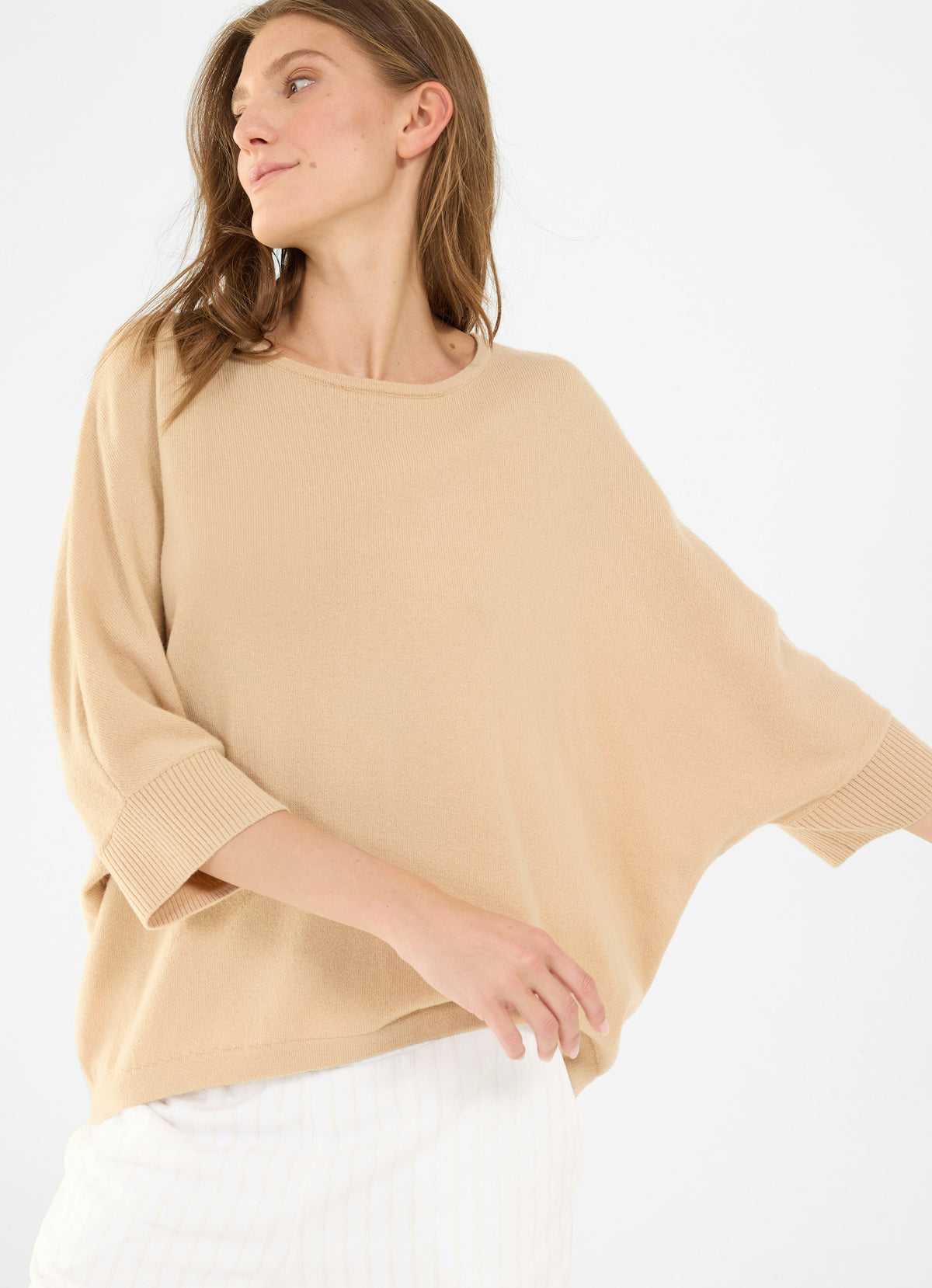 Maglia cappa Blanca Juvia