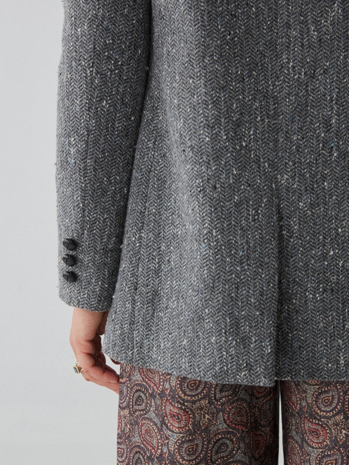 Giacca spinata grigia